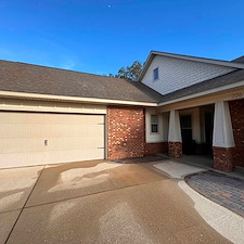 Algae-covered-brick-and-tire-mark-driveway-in-Fort-WaltonFL 8