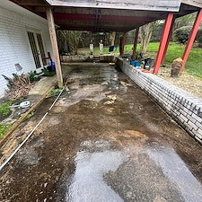 Heavily-soiled-driveway-patio-and-house-in-Cantonment-Fl 2
