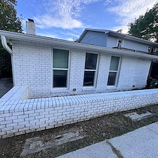Heavily-soiled-driveway-patio-and-house-in-Cantonment-Fl 1