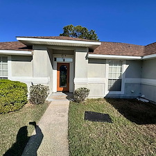 Rust-removal-house-wash-surface-cleaning-and-wasp-nest-removal-in-Gulf-Breeze-Fl 4