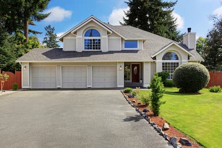 Driveway Pressure Washing Thumbnail
